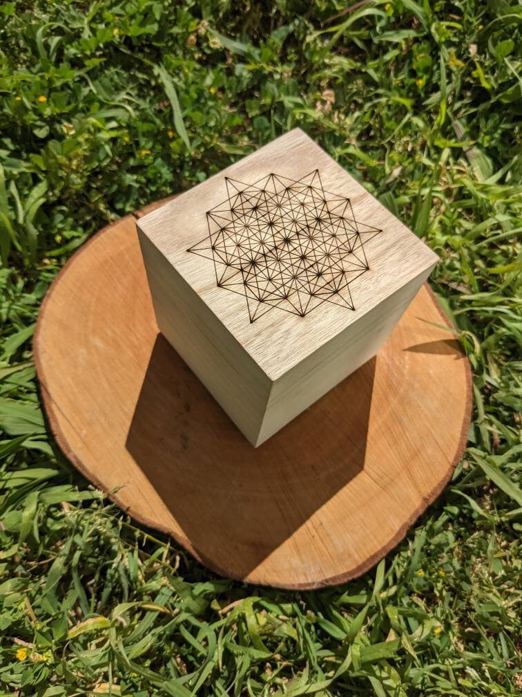 64 Tetrahedron Grid Laser Engraved Cubic Wooden Box - Sacred Geometry - Crystal Grid Storage Box
