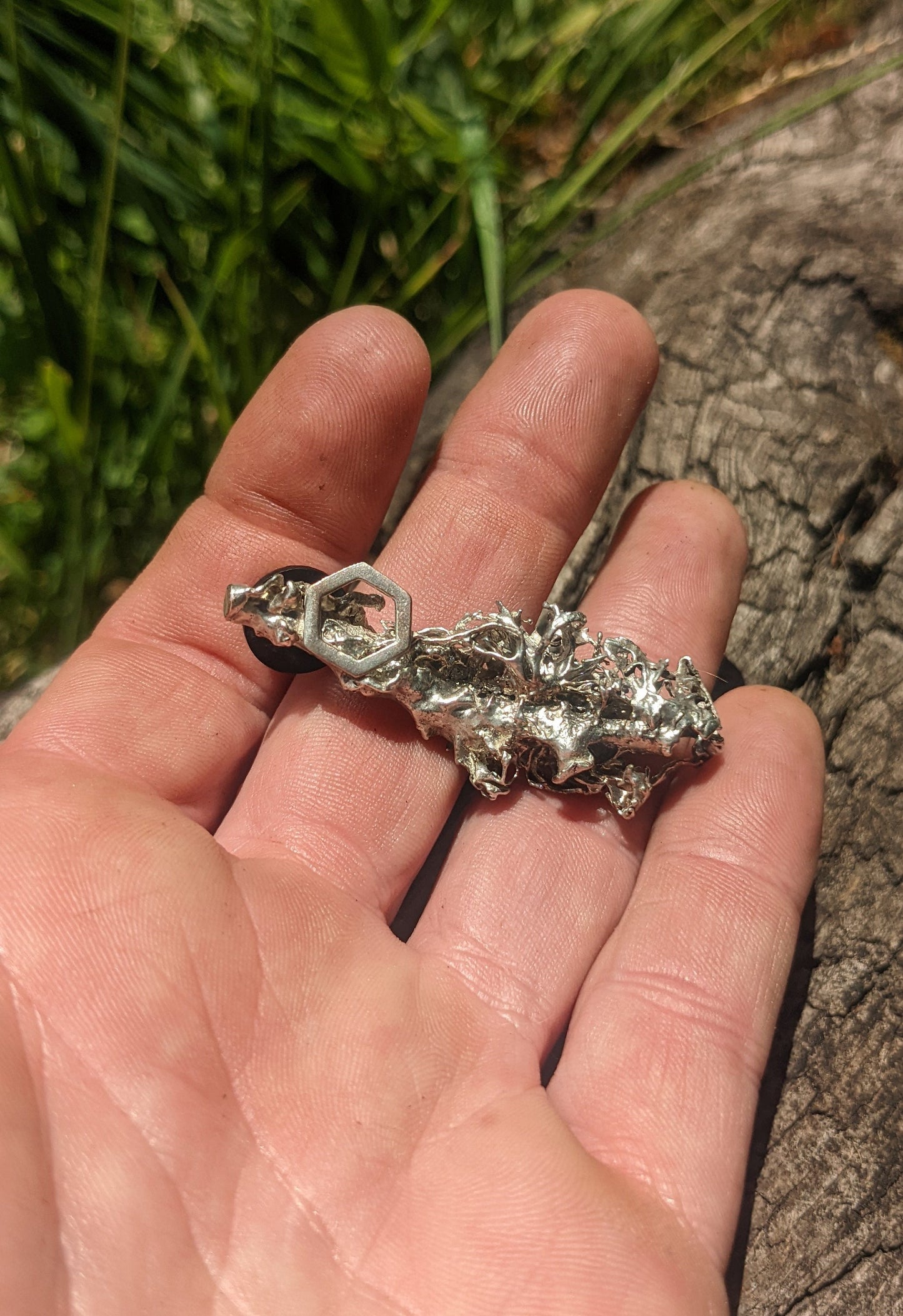 SALE - Oakmoss Coast Live Oak Twig Hexagon Pin in recycled Shibuichi - Northern California Forest Art Brooch Jewelry